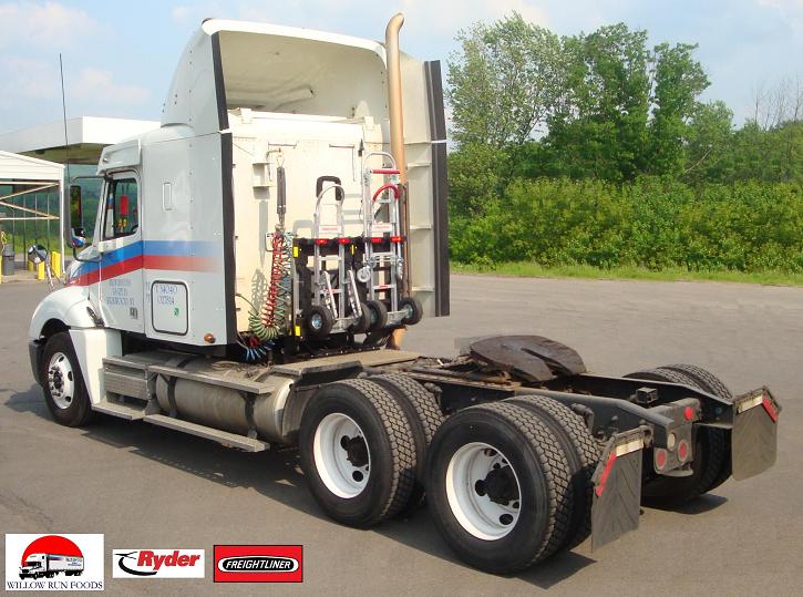 Ryder Freightliner w/ HTS-30DTF